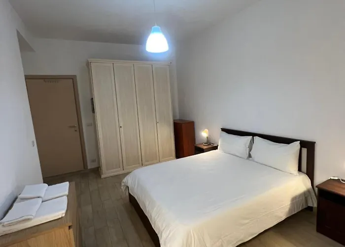 Dandon Apartment